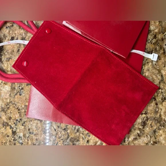 Cartier Red Tote Bag for Women - Picture 6 of 6